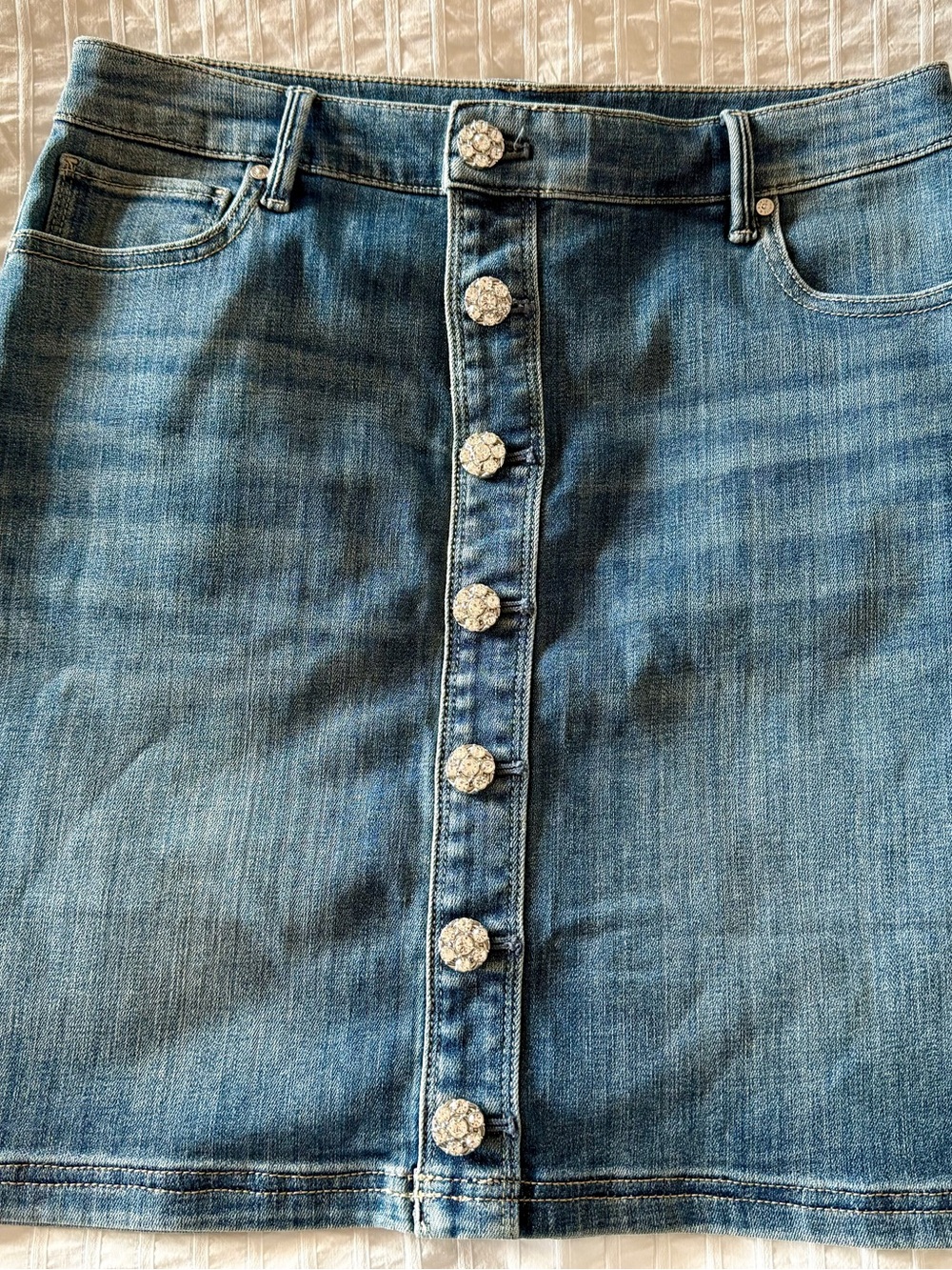 White House Black Market Denim embellished Button-Front Denim Skirt